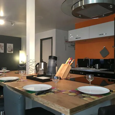 Apartament Maintenant